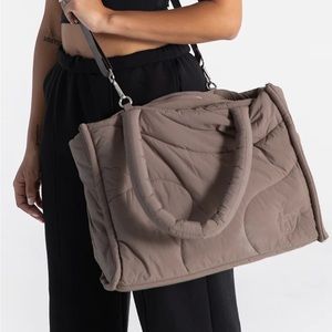 NEW Clay Thirtyyears Drift Tote Bag